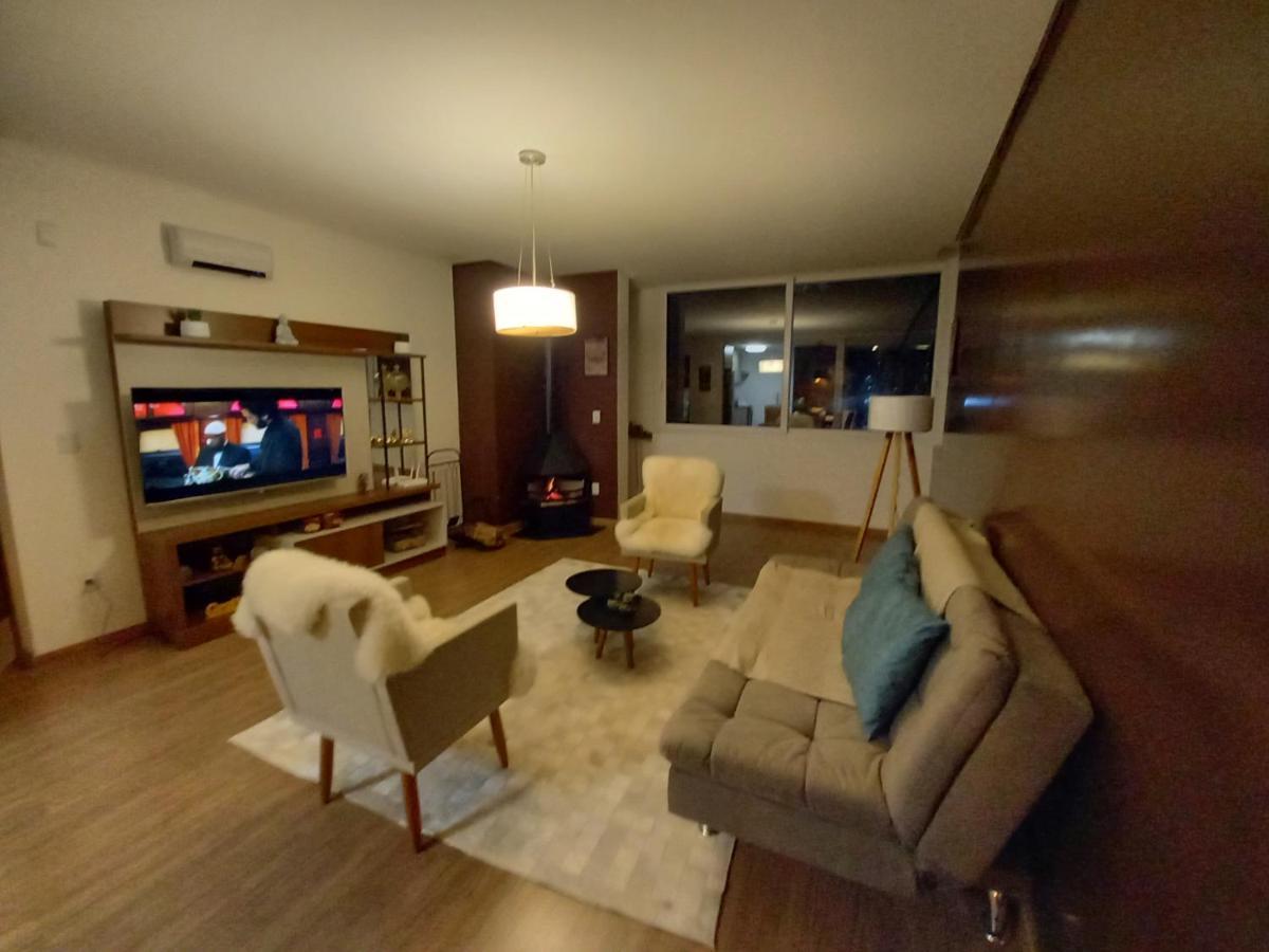 Gramado - Apartamento Aconchegante Com Lareira E Churrasqueira المظهر الخارجي الصورة